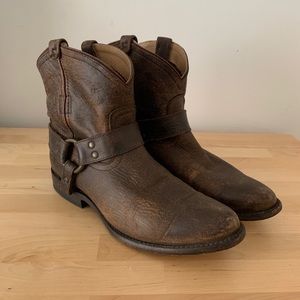 Frye Wyatt Brown Boot - 9